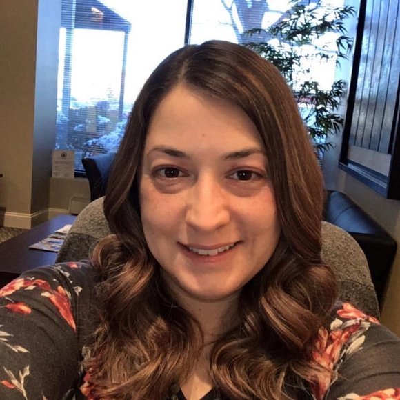 Meet your Posher, Krista - Picture 2 of 2